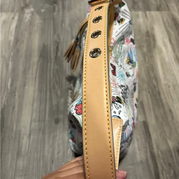 Dooney and Bourke Disney Paige Sac sketch - Picture 6 of 8